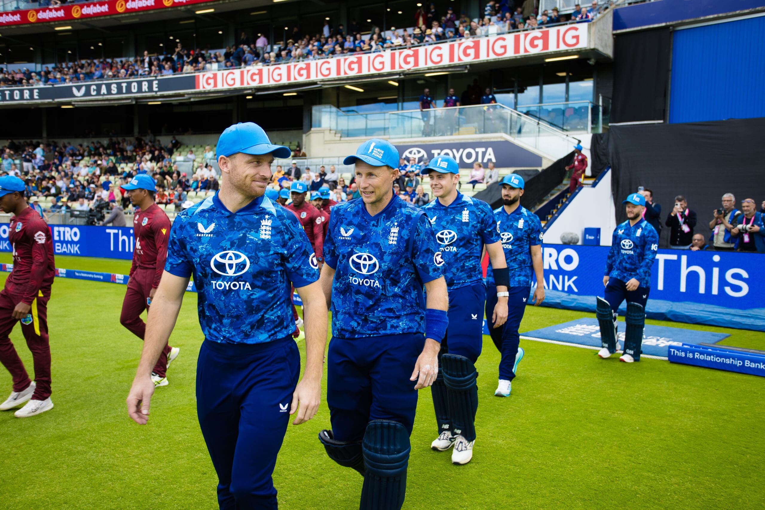 Blue for Bob Day 2025 | The Bob Willis Fund